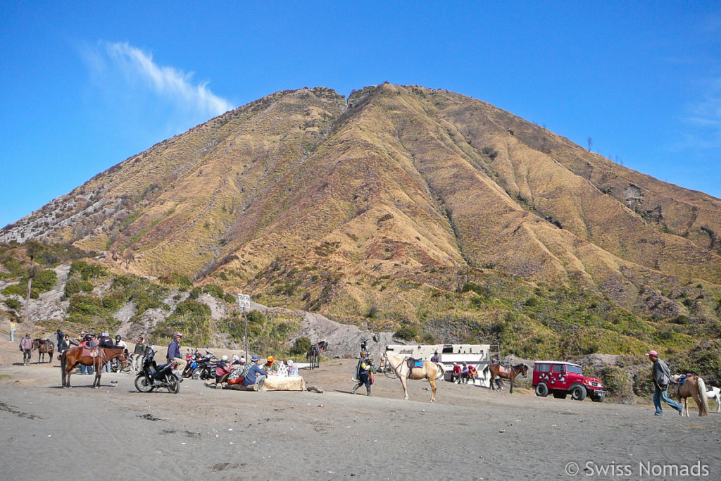 Mount Batok Bromo Tour