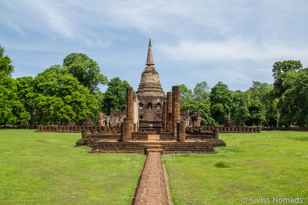 Wat Chang Lom im Si Satchanalai Geschichtspark