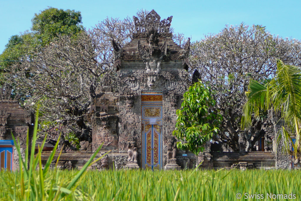 Pura Dalem Kelod Sangsit