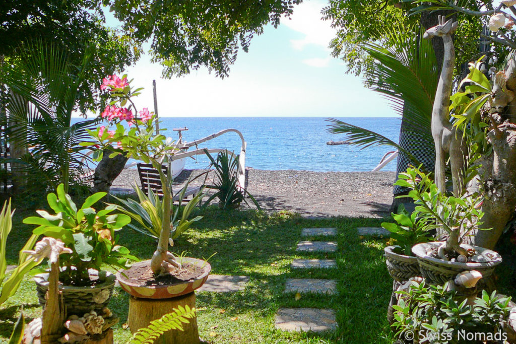 Aussicht vom Shell Garden Bungalow in Jemeluk 