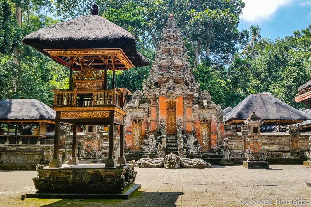 Tempel im Monkey Forest in Ubud