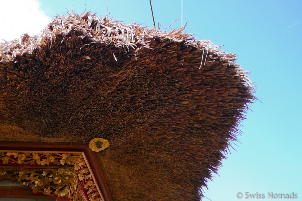 Traditionelles Grasdach in Ubud