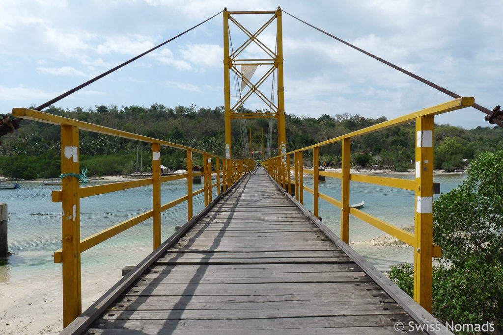 Brücke nach Nusa Ceningan