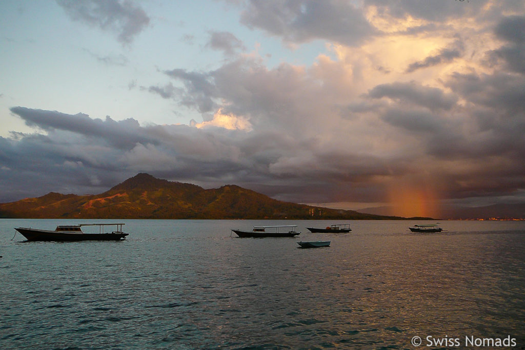 Sonnenuntergang in Nord-Sulawesi