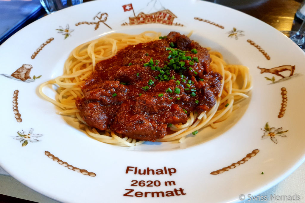 Essen im Berghaus Fluhalp 