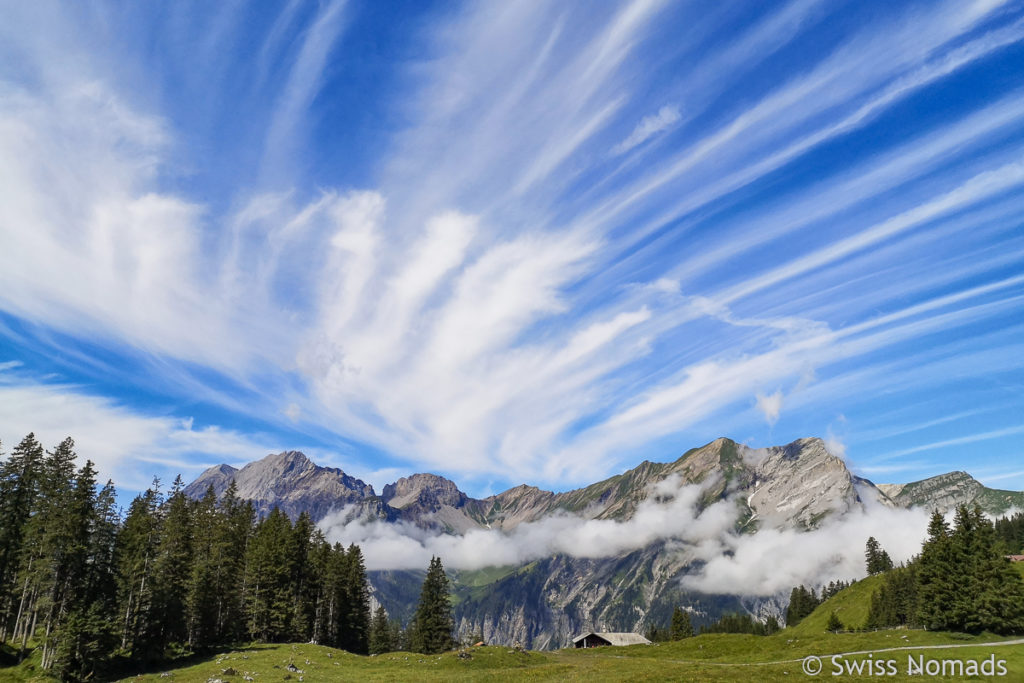 Wolkenspiel am Himmel in der Schweiz