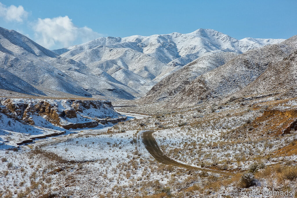 Schnee in der Puna in Argentinien