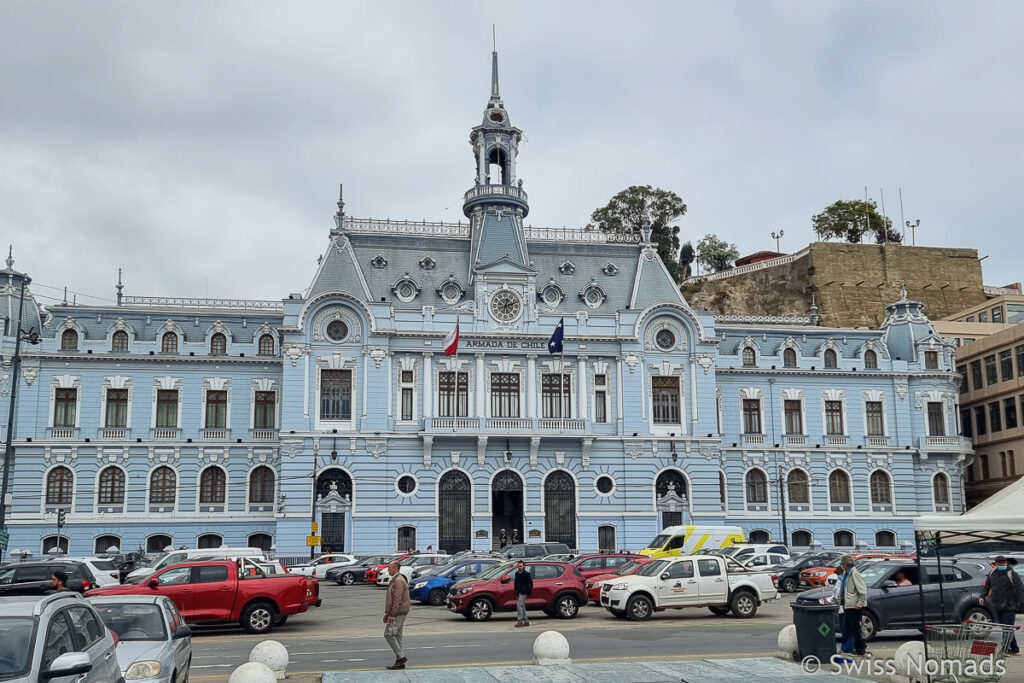 Valparaiso Sehenswürdigkeiten Gebäude der Armada de Chile