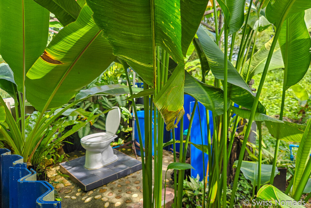 WC bei Ronnys Coconut Farm und Cafe auf Koh Chang