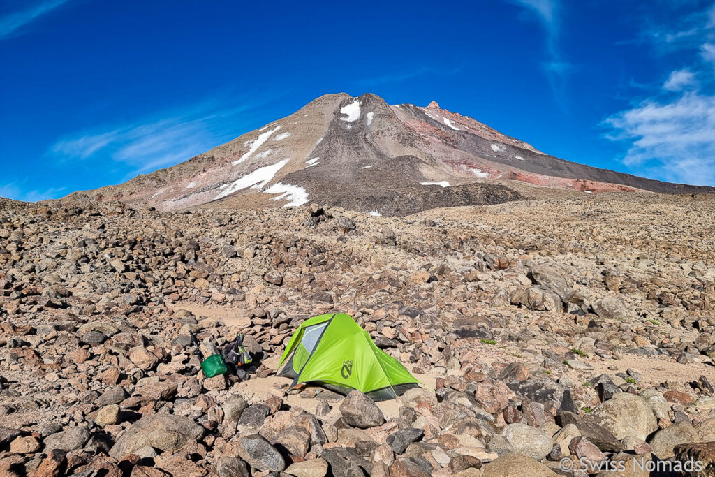 Camp beim Abstieg am Vulkan Maipo