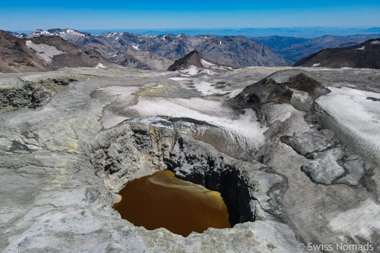 Wanderung zum Krater des Vulkankomplex Planchon-Peteroa